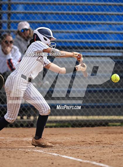 Thumbnail 3 in   Hart @ Chaminade photogallery.