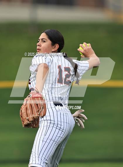 Thumbnail 2 in   Hart @ Chaminade photogallery.