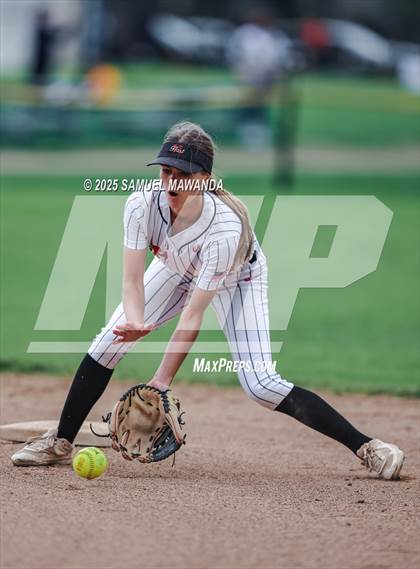 Thumbnail 3 in   Hart @ Chaminade photogallery.