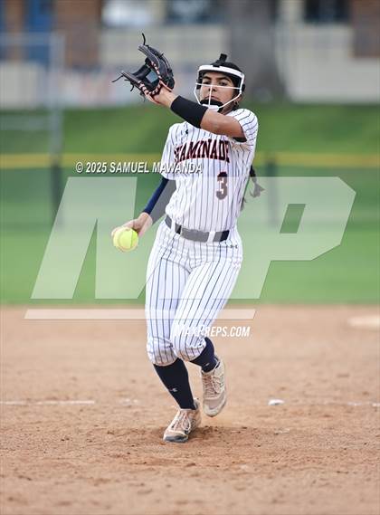 Thumbnail 1 in   Hart @ Chaminade photogallery.