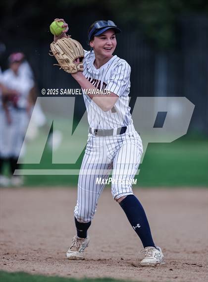 Thumbnail 3 in   Hart @ Chaminade photogallery.