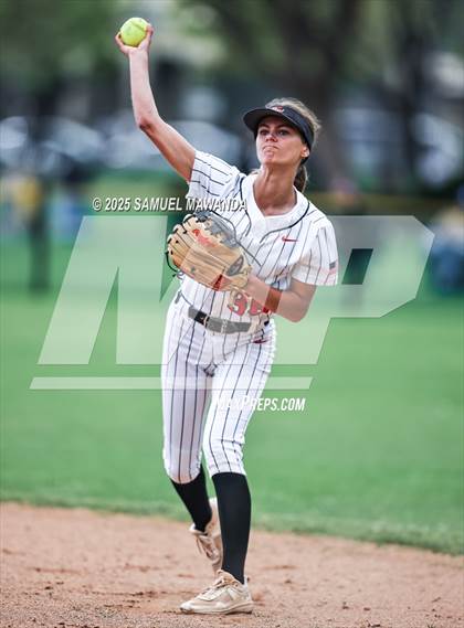 Thumbnail 1 in   Hart @ Chaminade photogallery.