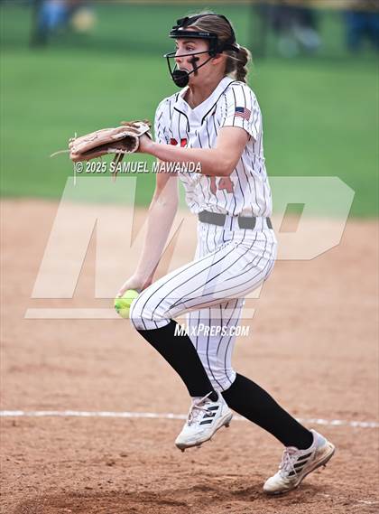 Thumbnail 3 in   Hart @ Chaminade photogallery.