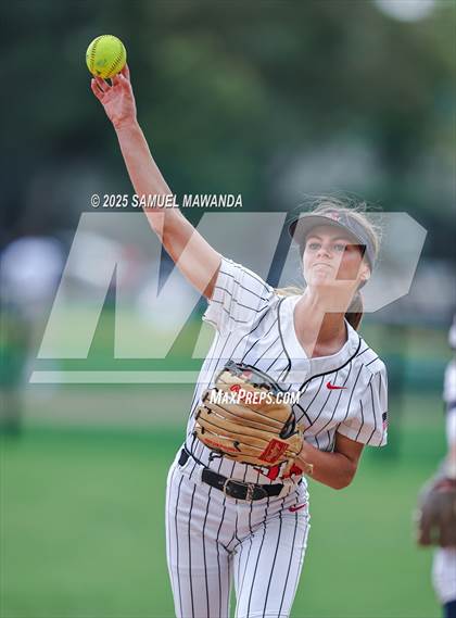 Thumbnail 1 in   Hart @ Chaminade photogallery.
