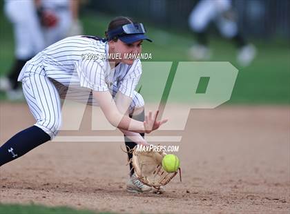 Thumbnail 2 in   Hart @ Chaminade photogallery.
