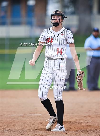 Thumbnail 2 in   Hart @ Chaminade photogallery.