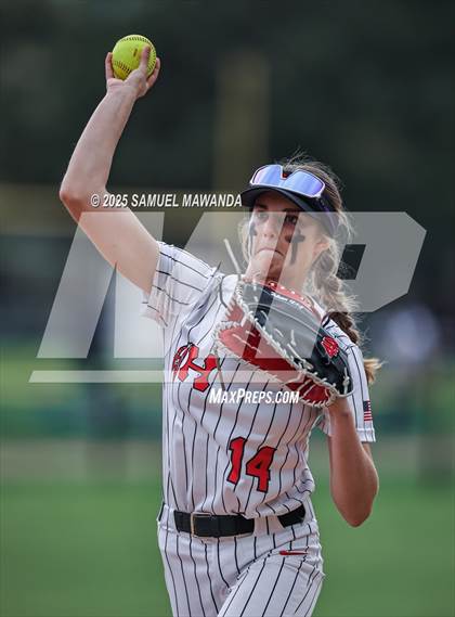 Thumbnail 2 in   Hart @ Chaminade photogallery.
