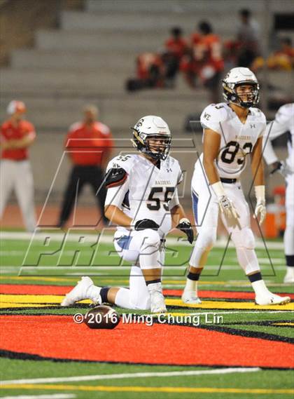 Thumbnail 1 in Cathedral Catholic vs. Central Catholic (2016 Honor Bowl) photogallery.