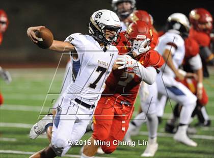 Thumbnail 3 in Cathedral Catholic vs. Central Catholic (2016 Honor Bowl) photogallery.