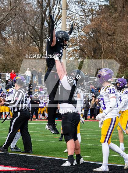 Thumbnail 3 in Lake Braddock @ James Madison (VHSL Class 6 Semifinal) photogallery.