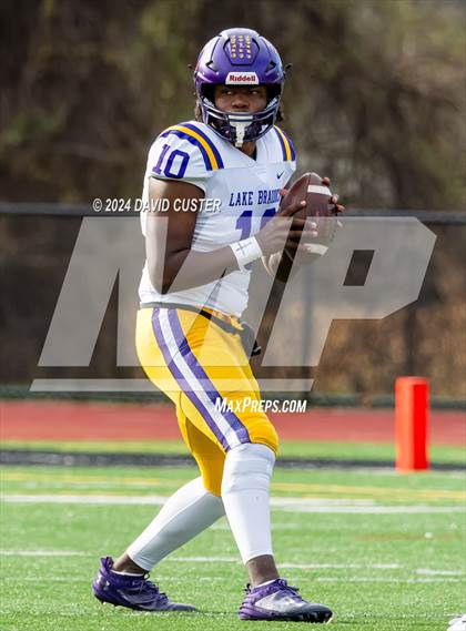 Thumbnail 2 in Lake Braddock @ James Madison (VHSL Class 6 Semifinal) photogallery.
