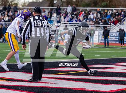 Thumbnail 3 in Lake Braddock @ James Madison (VHSL Class 6 Semifinal) photogallery.