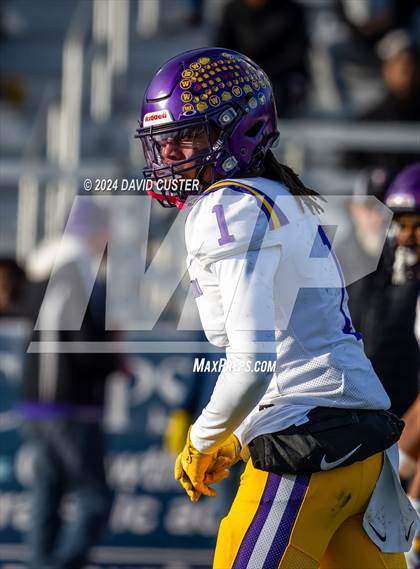 Thumbnail 2 in Lake Braddock @ James Madison (VHSL Class 6 Semifinal) photogallery.