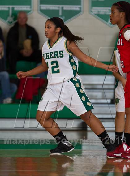 Thumbnail 3 in Cardinal Ritter vs Attucks (IHSAA Sectional) photogallery.