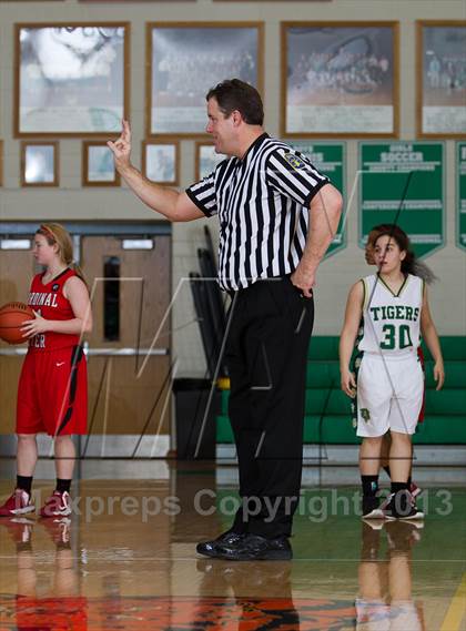 Thumbnail 1 in Cardinal Ritter vs Attucks (IHSAA Sectional) photogallery.