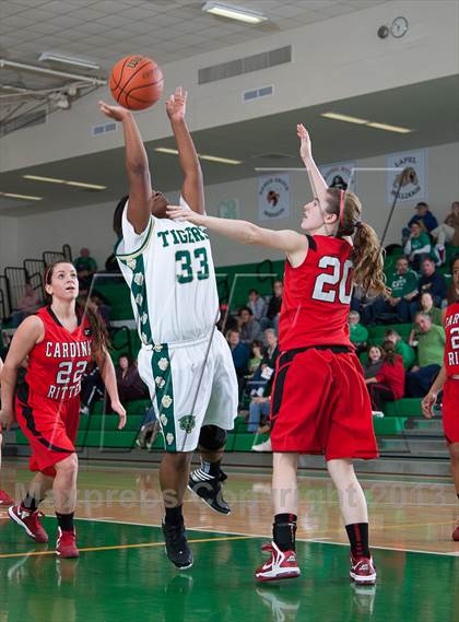 Thumbnail 3 in Cardinal Ritter vs Attucks (IHSAA Sectional) photogallery.