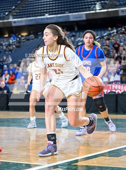 Thumbnail 2 in Auburn Mountainview vs. Lakeside (WIAA Round of 12) photogallery.