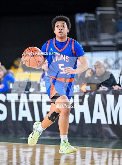 Thumbnail 3 in Auburn Mountainview vs. Lakeside (WIAA Round of 12) photogallery.
