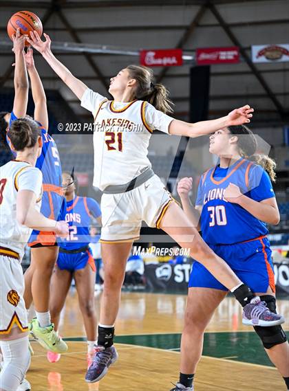 Thumbnail 1 in Auburn Mountainview vs. Lakeside (WIAA Round of 12) photogallery.