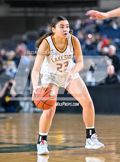 Thumbnail 3 in Auburn Mountainview vs. Lakeside (WIAA Round of 12) photogallery.
