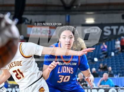 Thumbnail 1 in Auburn Mountainview vs. Lakeside (WIAA Round of 12) photogallery.