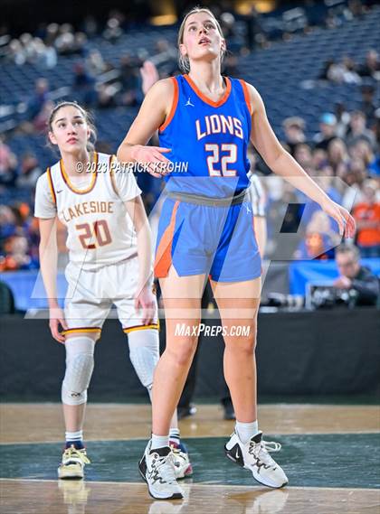 Thumbnail 2 in Auburn Mountainview vs. Lakeside (WIAA Round of 12) photogallery.