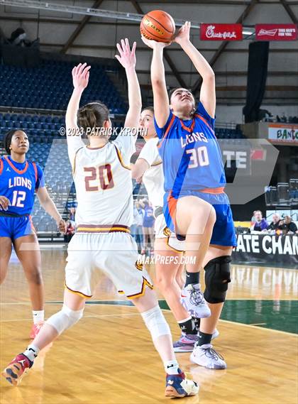 Thumbnail 1 in Auburn Mountainview vs. Lakeside (WIAA Round of 12) photogallery.