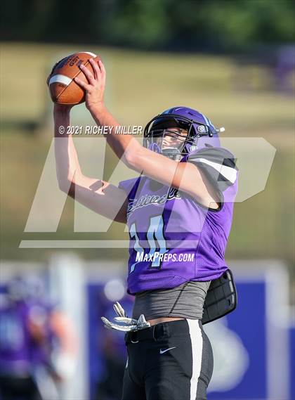 Thumbnail 3 in Conway @ Fayetteville photogallery.