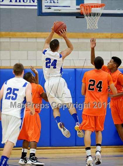 Thumbnail 2 in Foothill @ Rocklin photogallery.