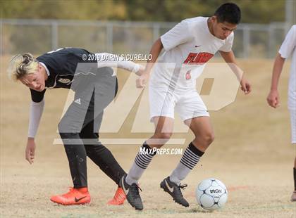 Thumbnail 1 in Globe vs. Florence (Chandler Prep Invitational) photogallery.