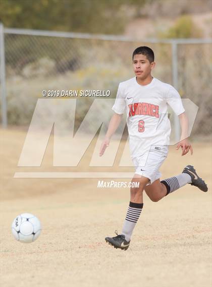 Thumbnail 1 in Globe vs. Florence (Chandler Prep Invitational) photogallery.