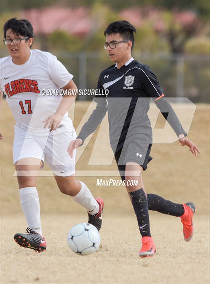 Thumbnail 1 in Globe vs. Florence (Chandler Prep Invitational) photogallery.