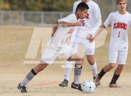 Thumbnail 2 in Globe vs. Florence (Chandler Prep Invitational) photogallery.