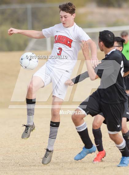 Thumbnail 3 in Globe vs. Florence (Chandler Prep Invitational) photogallery.