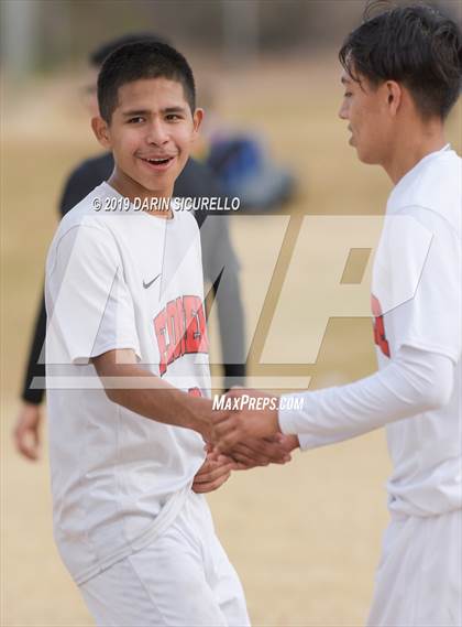 Thumbnail 1 in Globe vs. Florence (Chandler Prep Invitational) photogallery.
