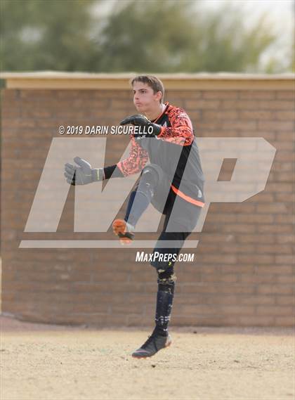 Thumbnail 2 in Globe vs. Florence (Chandler Prep Invitational) photogallery.
