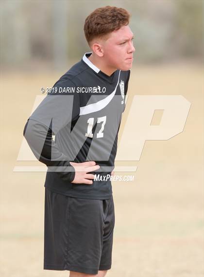 Thumbnail 1 in Globe vs. Florence (Chandler Prep Invitational) photogallery.