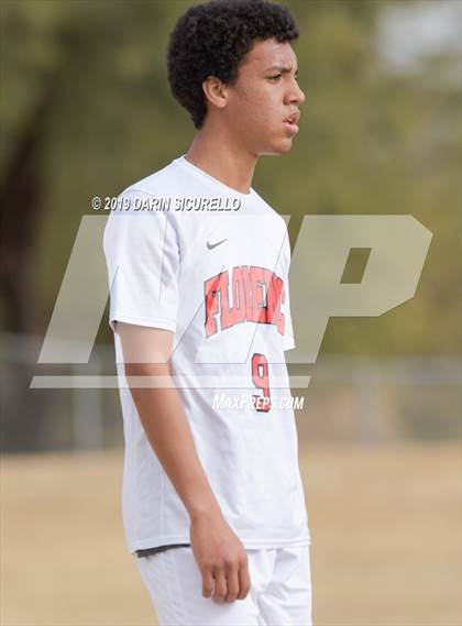 Thumbnail 2 in Globe vs. Florence (Chandler Prep Invitational) photogallery.