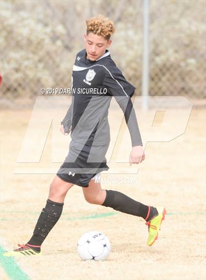 Thumbnail 1 in Globe vs. Florence (Chandler Prep Invitational) photogallery.