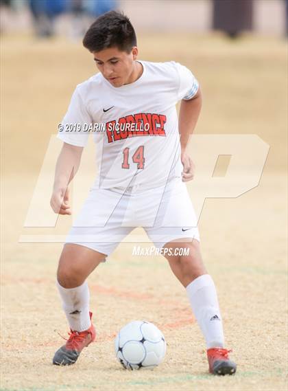 Thumbnail 3 in Globe vs. Florence (Chandler Prep Invitational) photogallery.