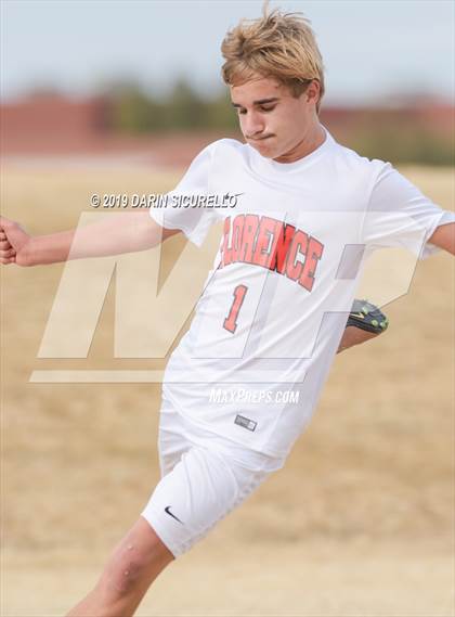 Thumbnail 2 in Globe vs. Florence (Chandler Prep Invitational) photogallery.