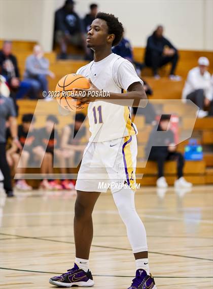 Thumbnail 3 in Selma vs. Lemoore photogallery.