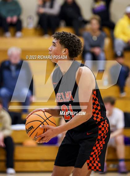 Thumbnail 1 in Selma vs. Lemoore photogallery.