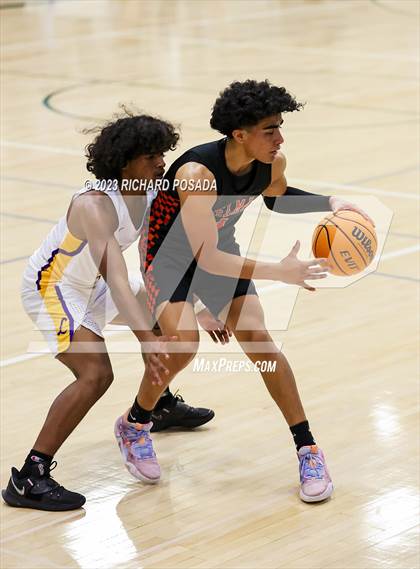 Thumbnail 2 in Selma vs. Lemoore photogallery.