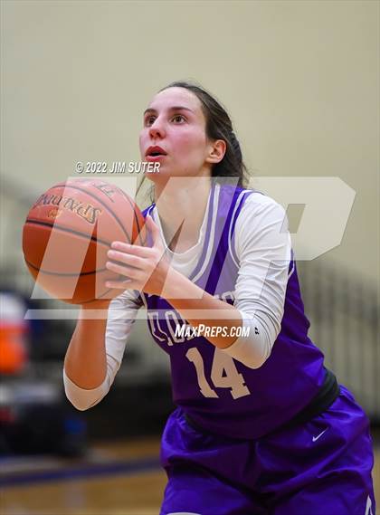 Thumbnail 2 in Rockdale vs Florence photogallery.