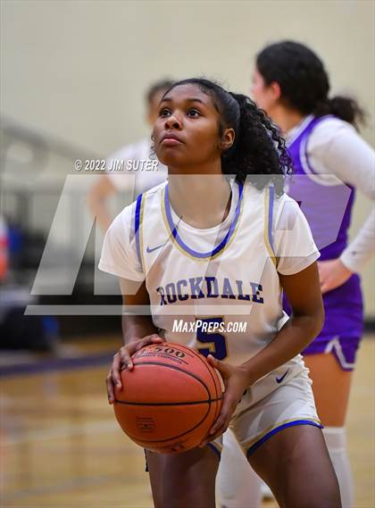 Thumbnail 1 in Rockdale vs Florence photogallery.