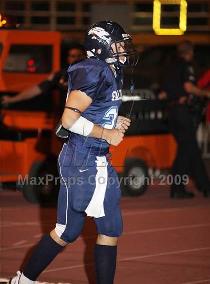 Thumbnail 3 in Crescenta Valley vs. Burbank photogallery.