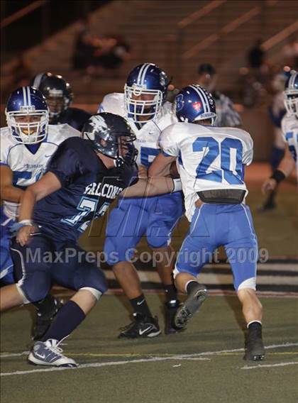 Thumbnail 3 in Crescenta Valley vs. Burbank photogallery.