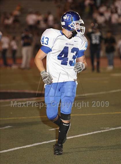 Thumbnail 3 in Crescenta Valley vs. Burbank photogallery.