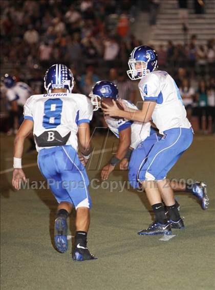 Thumbnail 3 in Crescenta Valley vs. Burbank photogallery.